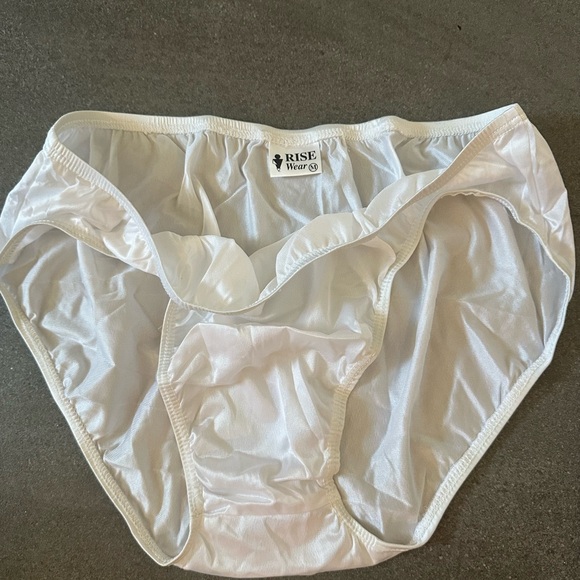 Full Seat Tricot Brief - White thin waist band —136 thin XXX - Picture 6 of 7